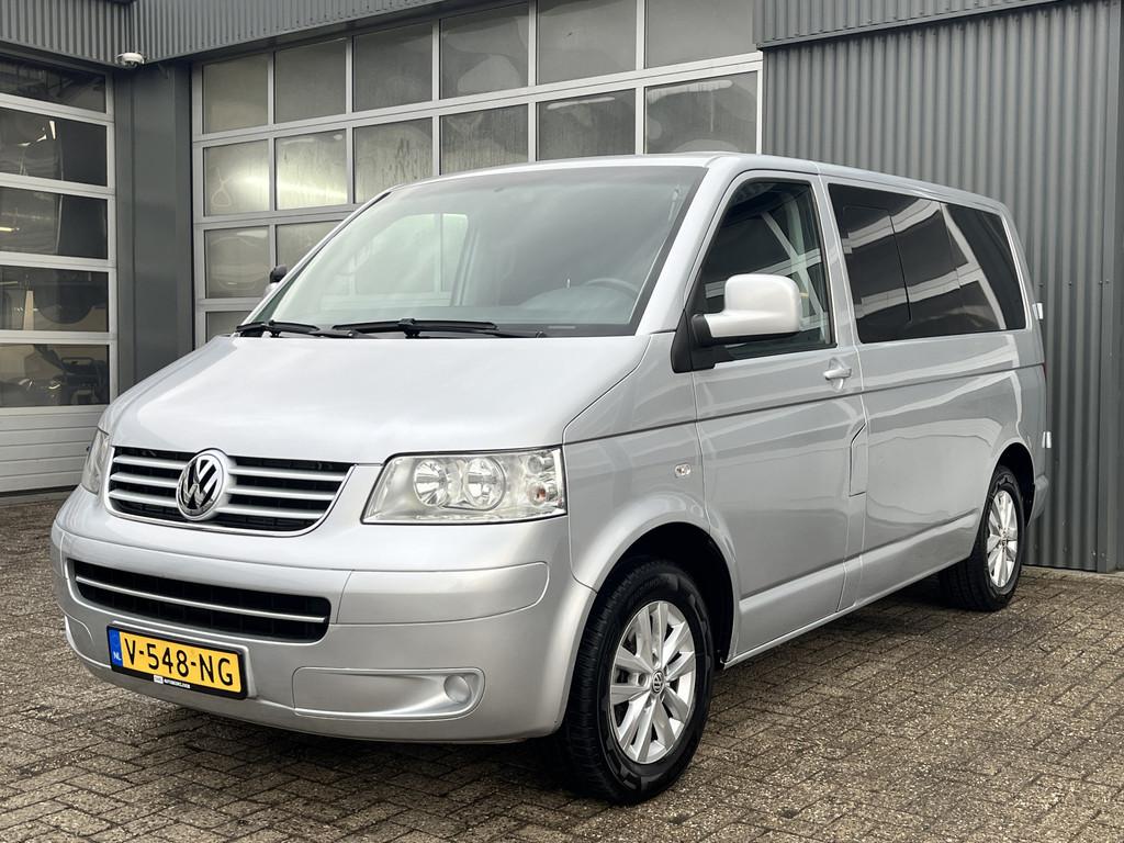 Volkswagen Transporter 2.5 TDI DC Invalide vervoer Caravelle, Stof, Gebruikt, Zwart, 2135 kg