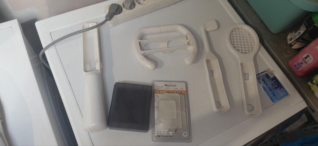 Gratis accessoires en lege hoesjes voor Nintendo, Ophalen of Verzenden