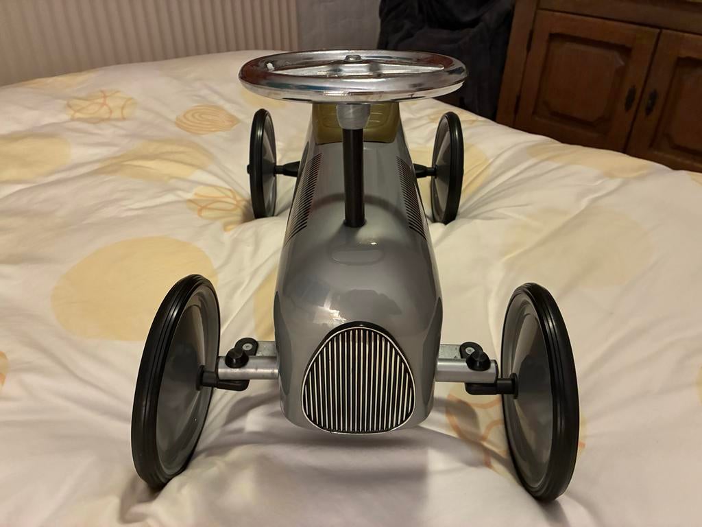 Retroroller zilvergrijs loopauto - Binnenshuis gebruikt, Ophalen, Zo goed als nieuw