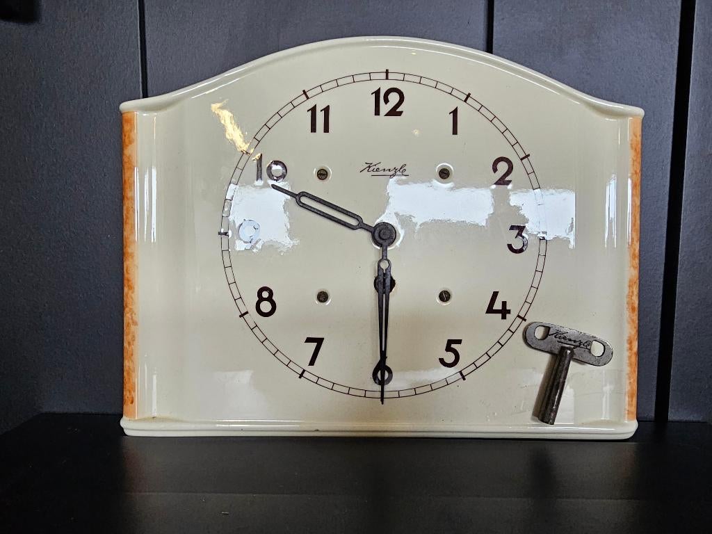 Vintage Kienzle Keramieken Klok Jaren '50 (Incl. Sleutel), Huis en Inrichting, Woonaccessoires | Klokken, Ophalen of Verzenden