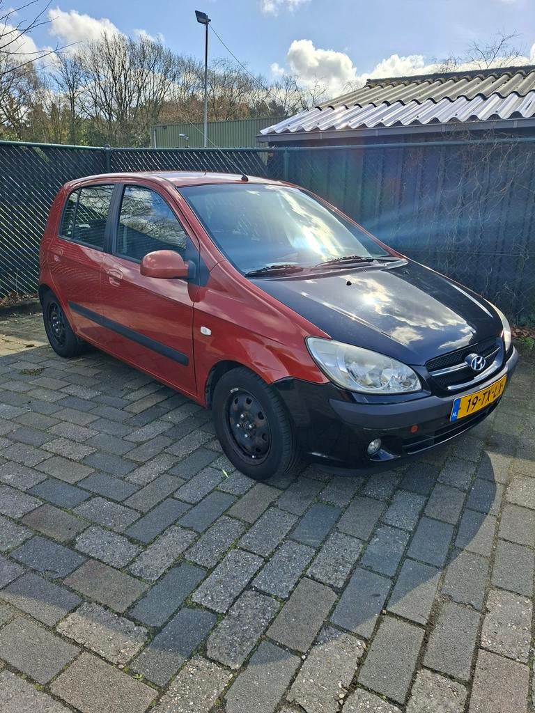 Hyundai Getz 1.4 5DRS 2007 Rood, Voorwielaandrijving, 40 €/maand, 4 cilinders, Bedrijf