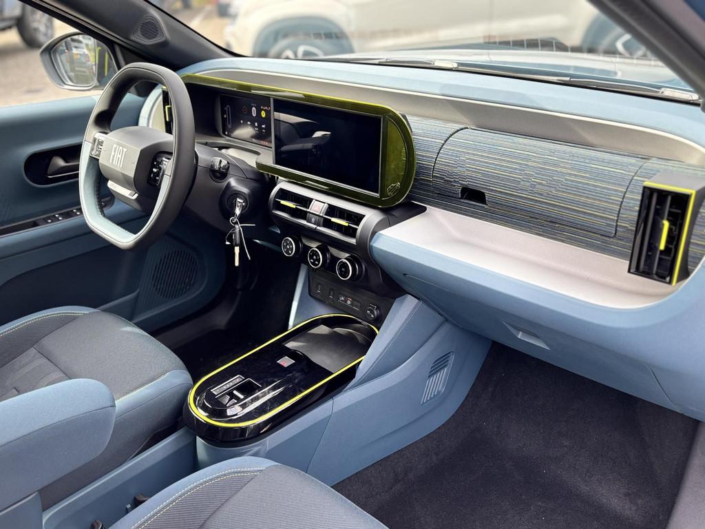 Fiat Grande Panda 1.2 Hybrid ICON | Pack Style |, Auto's, Stof, Bedrijf, Nieuw, Hybride Elektrisch/Benzine