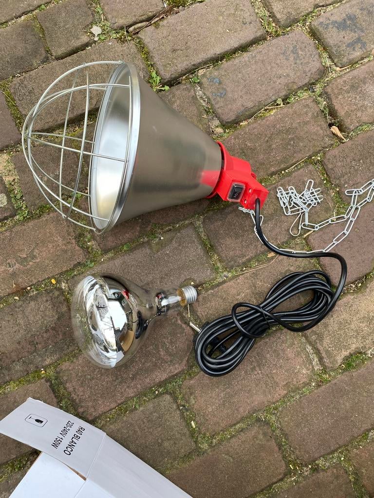 Warmtelamp nieuw!, Dieren en Toebehoren, Pluimvee | Toebehoren, Ophalen of Verzenden, Nieuw, Overige typen