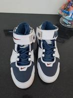 Nike LeBron  Zoom 2  Sneakers - Maat 41, Wit, Nike, Ophalen of Verzenden, Sneakers of Gympen