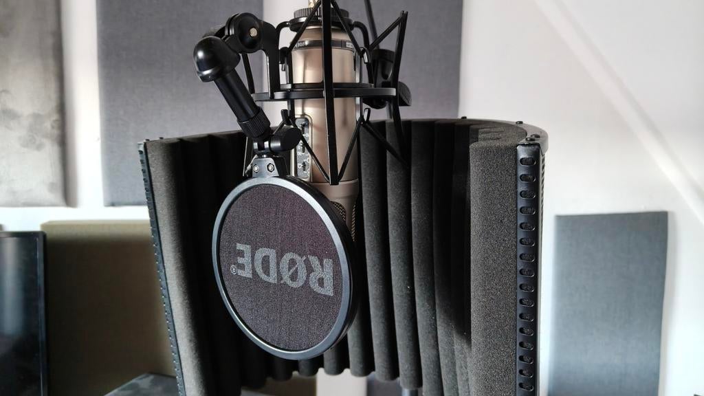 Rode NT2-A microfoon met plopfilter en meer., Muziek en Instrumenten, Microfoons, Ophalen, Zo goed als nieuw, Studiomicrofoon