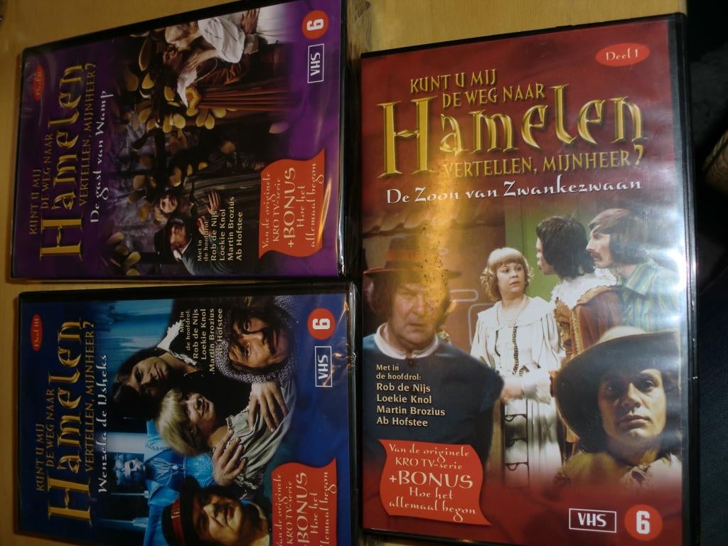 Vhs kunt u mij de weg naar hamelen vertellen meneer, Alle leeftijden, Ophalen of Verzenden, Zo goed als nieuw, Tv-serie of Tv-programma
