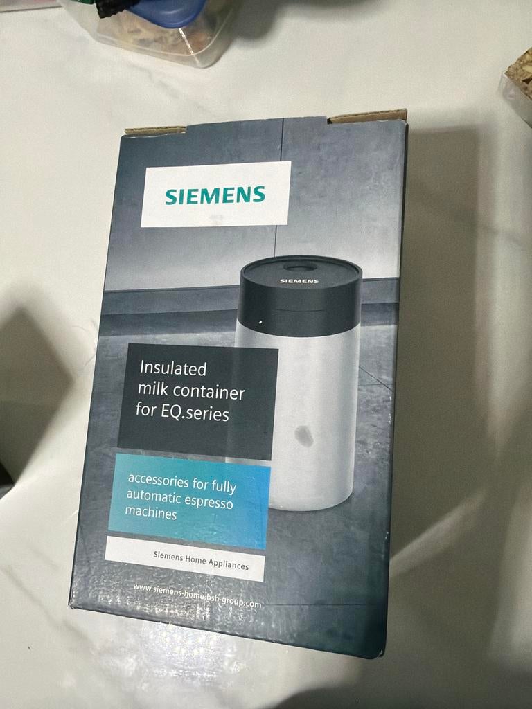 Siemens geïsoleerd melkreservoir voor EQ.series, Ophalen, Gebruikt