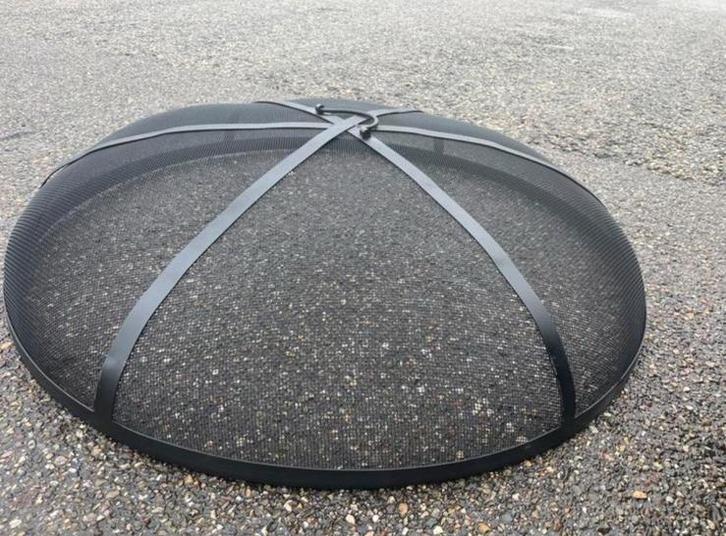 Vonkenschermen voor vuurschaal 80cm met kleine beschadingen, Tuin en Terras, Vuurschalen, Nieuw, Ophalen