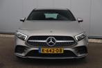 Mercedes-Benz A-klasse 160 AMG Line Widescreen Full LED Half, Auto's, Mercedes-Benz, Voorwielaandrijving, Parkeercamera, Stof
