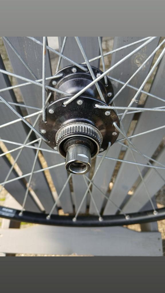 Shimano deore xt achterwiel MTB, Fietsen en Brommers, Fietsonderdelen, Ophalen of Verzenden, Zo goed als nieuw, Mountainbike, Wiel