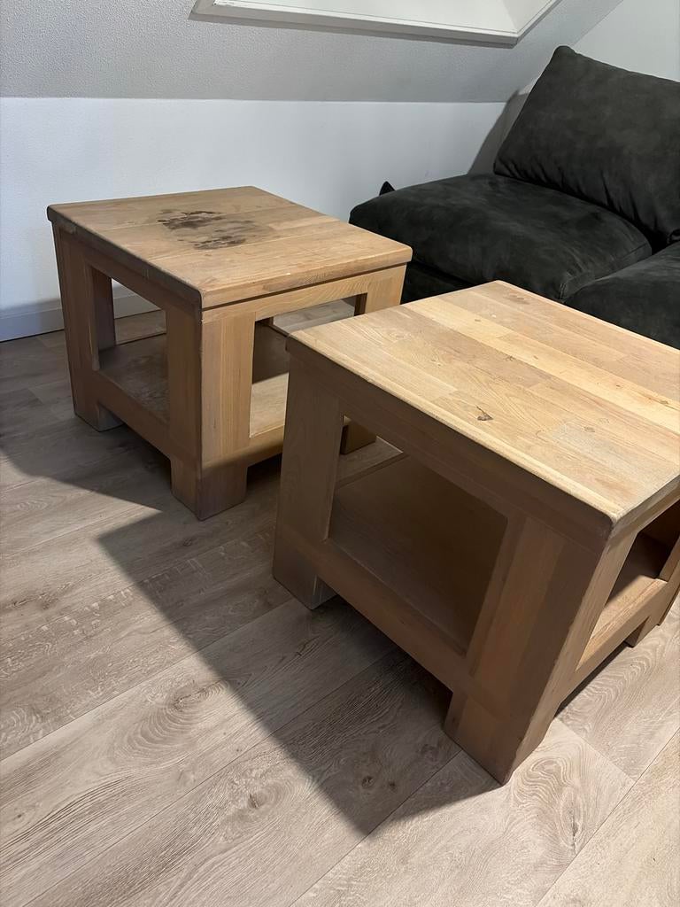 Set van 2 massief houten salontafels, Huis en Inrichting, Tafels | Salontafels, Ophalen, Gebruikt, 50 tot 100 cm, Vierkant