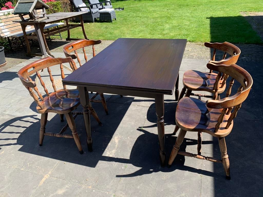 Houten eettafel met 4 café stoelen, Ophalen, Gebruikt, 100 tot 150 cm, 50 tot 100 cm