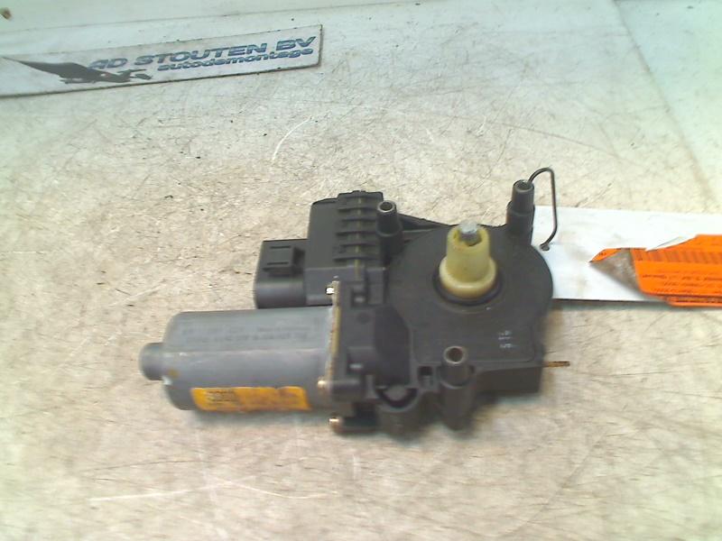 Motor Raammechaniek Links Voor Audi A4 (B5) 2001 0130821787, Auto-onderdelen, Gebruikt, Auto-Union-Straße  1, Ingolstadt 85057, , Duitsland