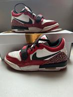 Nike Jordan 4 sneakers maat 38 in perfecte staat, Kleding | Dames, Schoenen, Ophalen of Verzenden, Zo goed als nieuw, Rood, Sneakers of Gympen