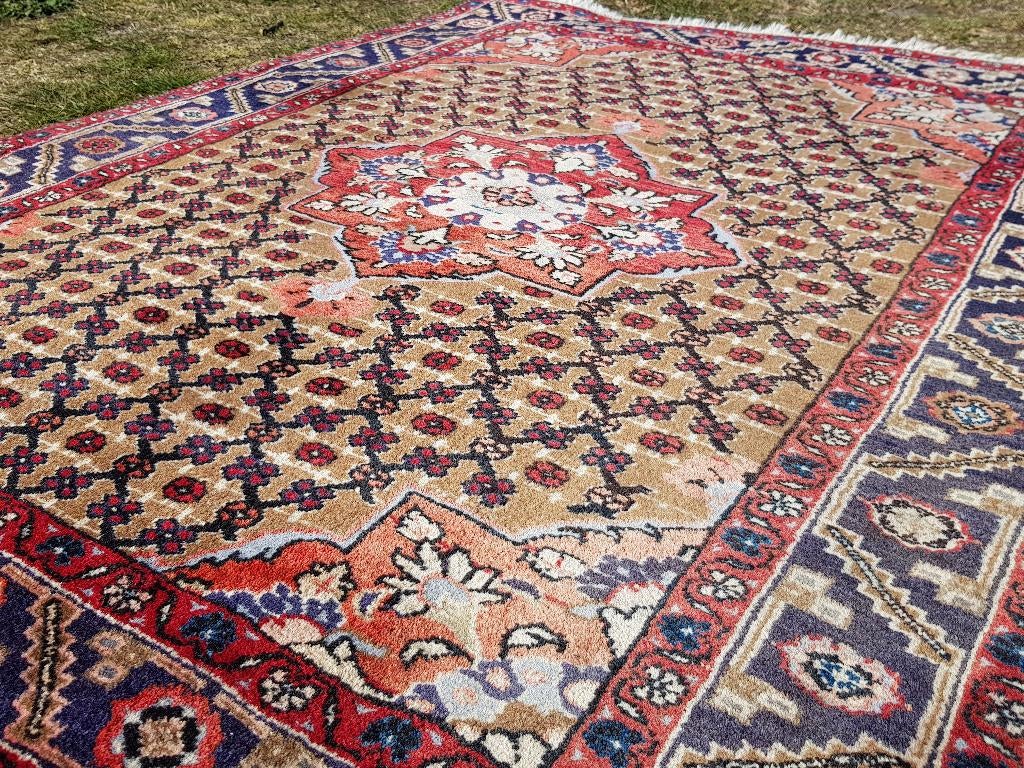 Prachtig zwaar oud handgeknoopt Perzisch tapijt 106-142 cm.