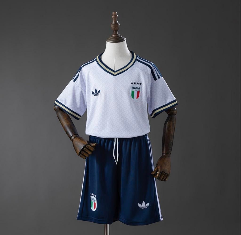Italie kindertenue, Maat XS of kleiner, Ophalen of Verzenden, Zo goed als nieuw, Shirt