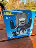 Kinzo Bovenfrees 700W met frezenset, Ophalen of Verzenden, Gebruikt, Elektrisch, Bovenfrees