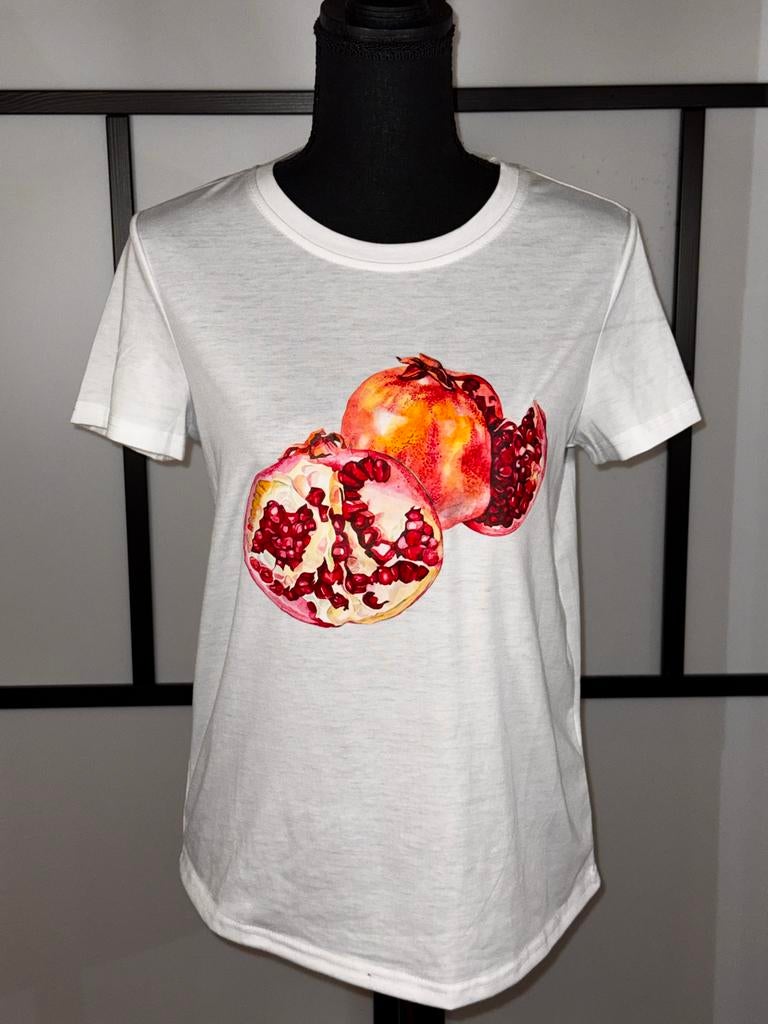 Wit T-shirt met granaatappel print - Maat M, Kleding | Dames, T-shirts, Wit, Nieuw, Korte mouw, Ophalen