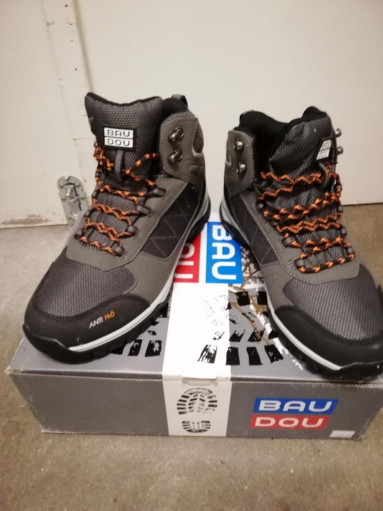 Wandel/ outdoor schoenen Bau Dou  grijs/zwart maat 43, Ophalen of Verzenden, Nieuw, Schoenen