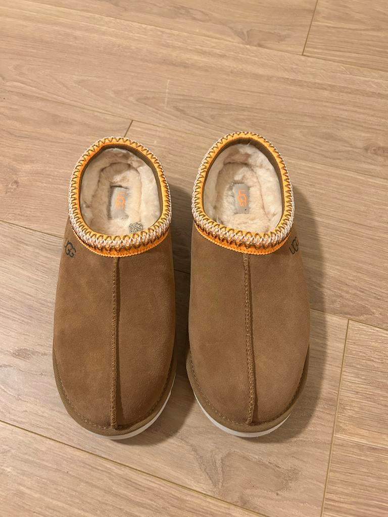 Nieuwe UGG Pantoffels - Maat 43 - Ongebruikt, Ophalen, Nieuw, Bruin, Pantoffels of Sloffen
