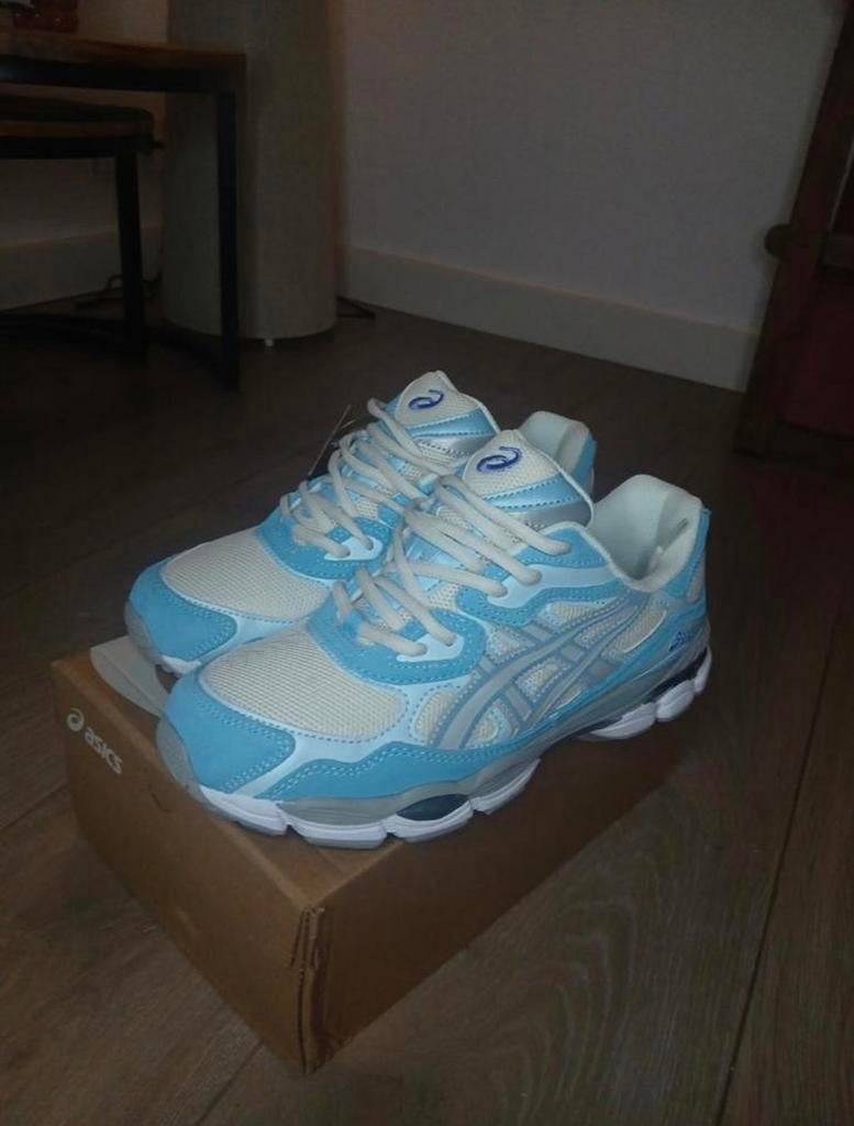 Asics GEL-NYC Cream Arctic Blue, Ophalen of Verzenden, Nieuw, Overige kleuren, Sneakers of Gympen