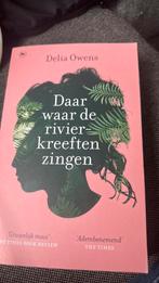 Daar waar de rivier kreeften zingen van Delia Owens, Ophalen of Verzenden, Zo goed als nieuw