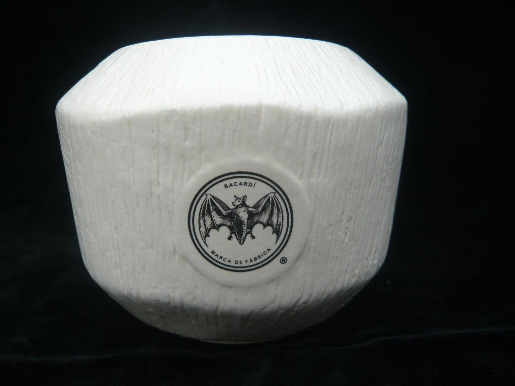 Bacardi cocktailglas kokoscnoot, Verzamelen, Ophalen of Verzenden, Nieuw, Borrel- of Shotglas