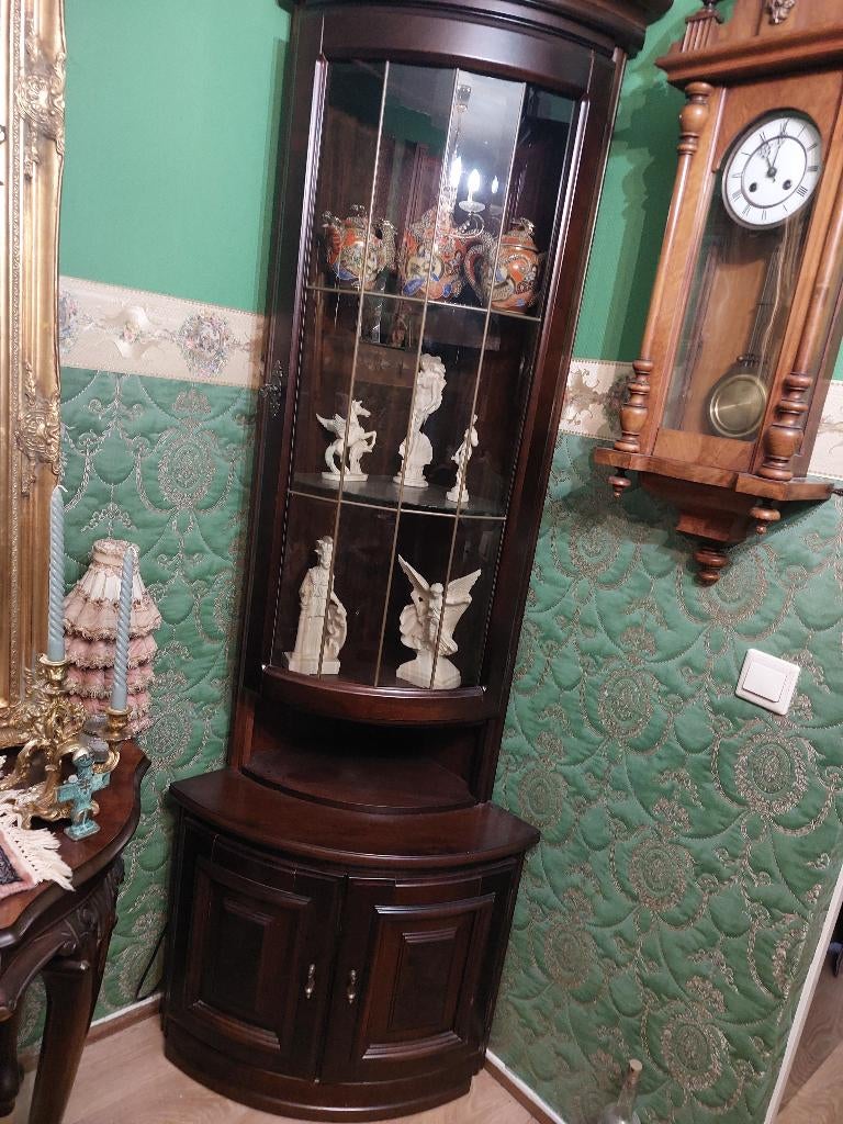 vitrine kast  HOEKMODEL+ facet glas + verlichting, Huis en Inrichting, Kasten | Vitrinekasten, Ophalen, Klassiek noten, Glas, 50 tot 100 cm