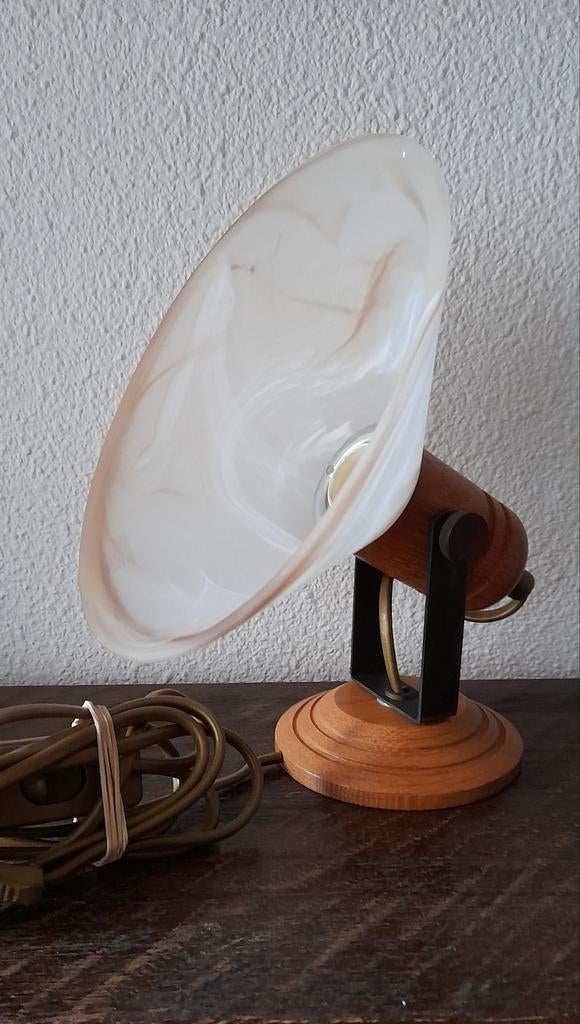 Wandlamp met houten voet, Huis en Inrichting, Lampen | Tafellampen, Ophalen of Verzenden, Glas, Minder dan 50 cm