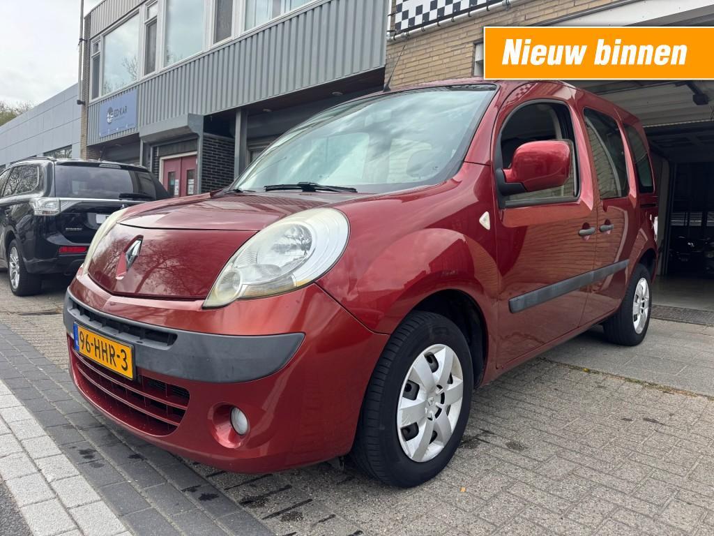 Renault KANGOO FAMILY 1.6-16V Privilège AIRCO NAP APK 8-202, Auto's, Renault, Euro 5, 1373 kg, Gebruikt, 4 cilinders