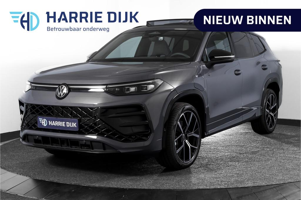 Volkswagen Tayron 1.5 eHybrid 272 PK R-Line Edition | Black, Auto's, Volkswagen, 12 maanden, Stof, 4 cilinders, 1848 kg