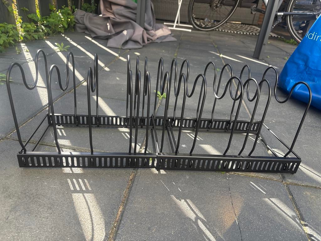 Uitschuifbaar pannenrek - zwart metaal, Ophalen of Verzenden, Zwart, Metaal, Overige typen