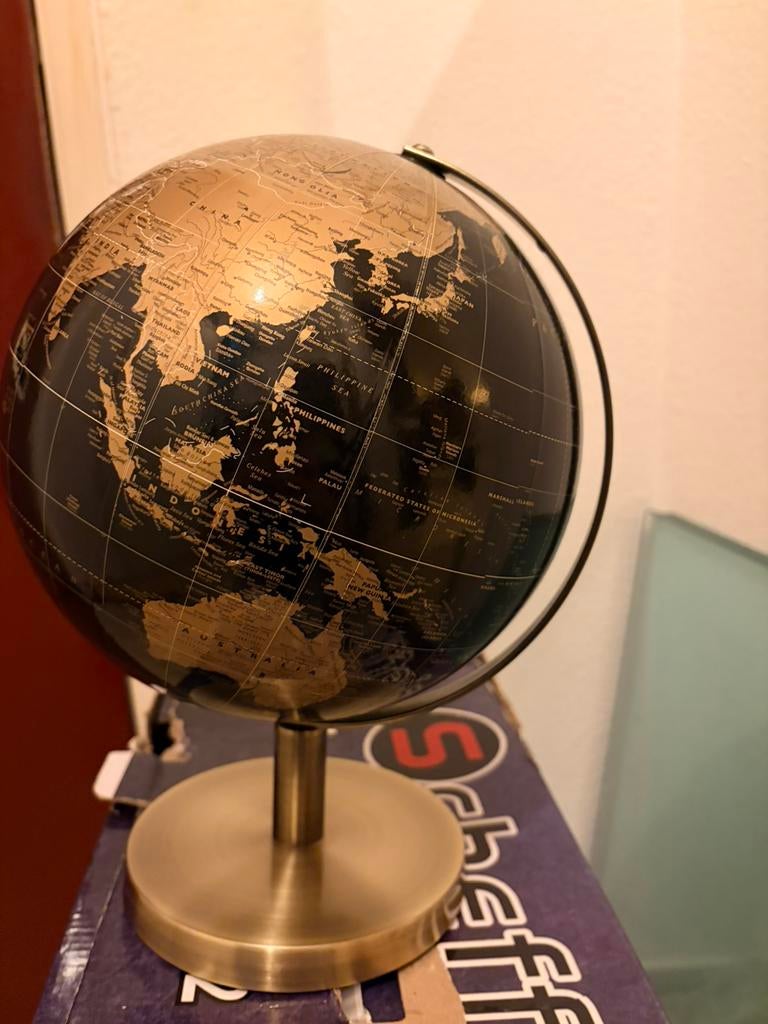 Woon accessoires wereldbol, Ophalen, Gebruikt