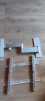 Vogel's 3245 White muurbeugel, Audio, Tv en Foto, Televisiebeugels, Ophalen of Verzenden, Zo goed als nieuw