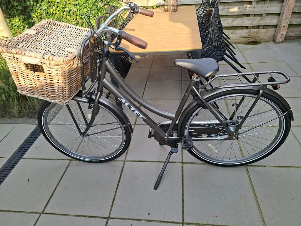 Altec damesfiets 28 inch, Fietsen en Brommers, Fietsen | Dames | Omafietsen, Ophalen, Gebruikt