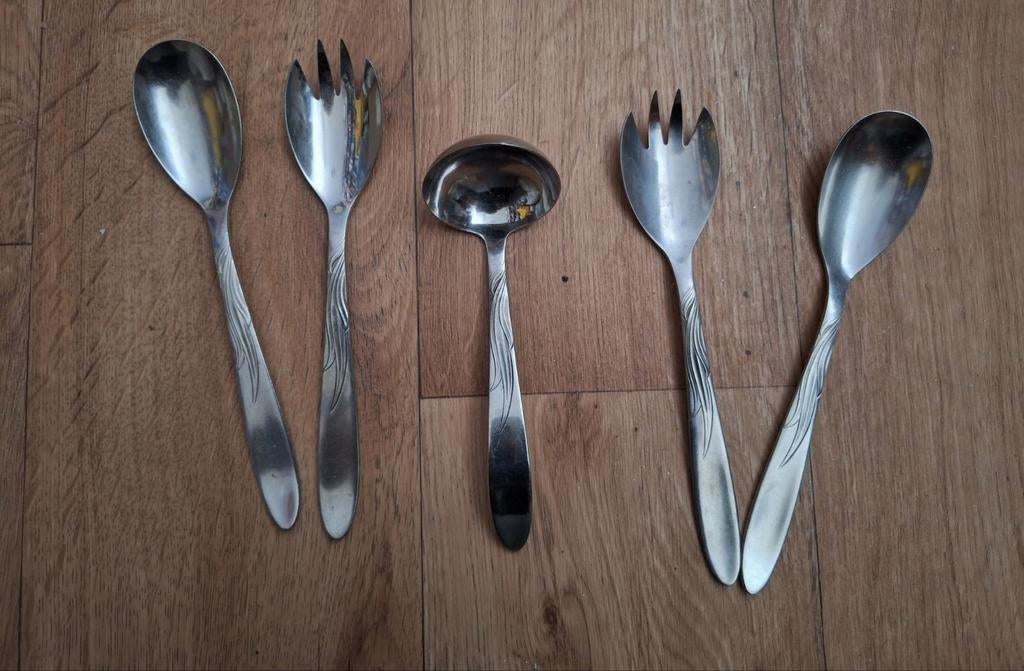 Vintage Bestek Set: 2 x slacouvert, juslepel, Antiek en Kunst, Ophalen of Verzenden