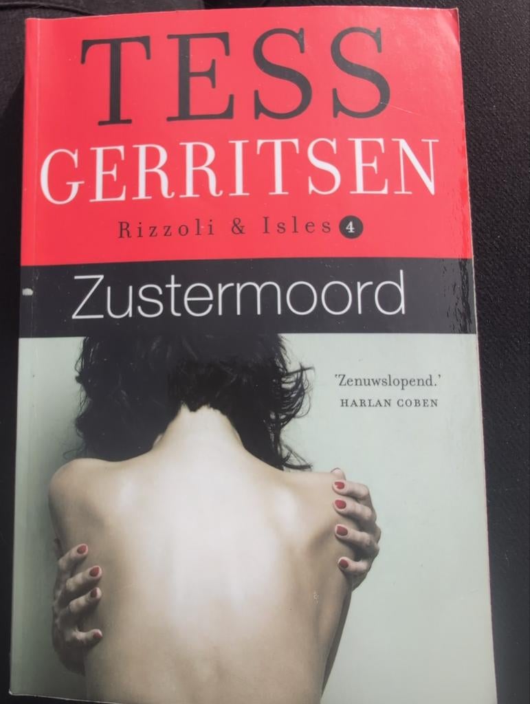Tess Gerritsen - Zustermoord (Rizzoli & Isles 4), Boeken, Ophalen of Verzenden