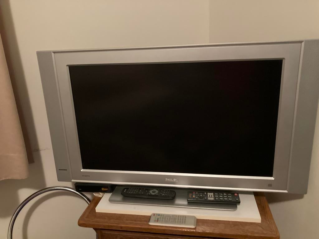 Philips flat tv . HD Ready. Heel weinig gebruikt., Ophalen, Zo goed als nieuw, 50 Hz, Philips