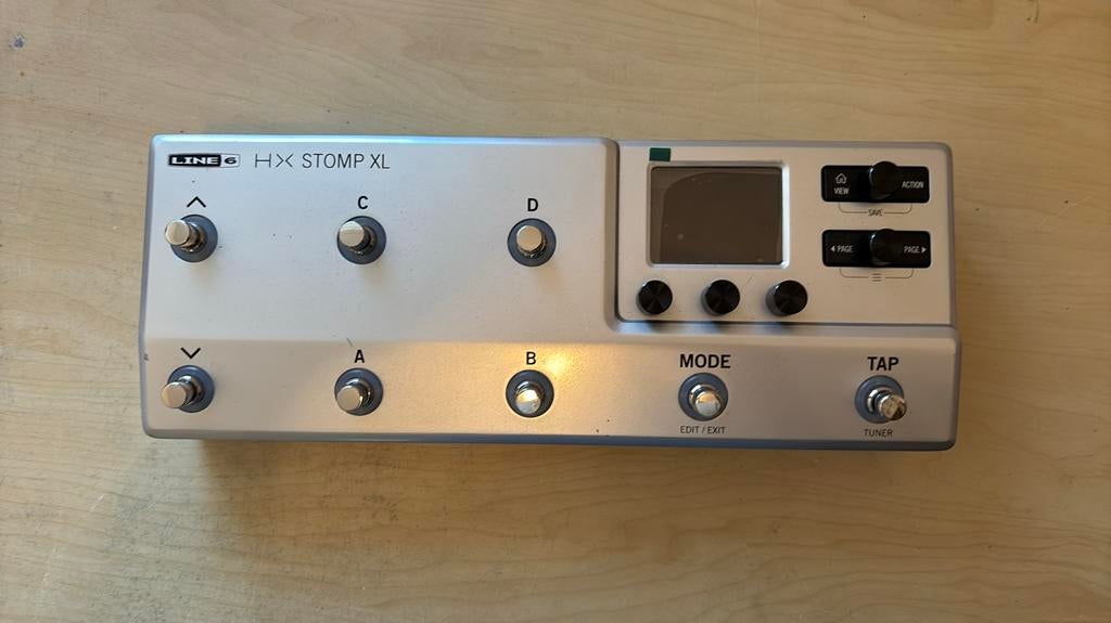 Line 6 HX Stomp XL limited edition zilver, Muziek en Instrumenten, Effecten, Ophalen of Verzenden, Zo goed als nieuw