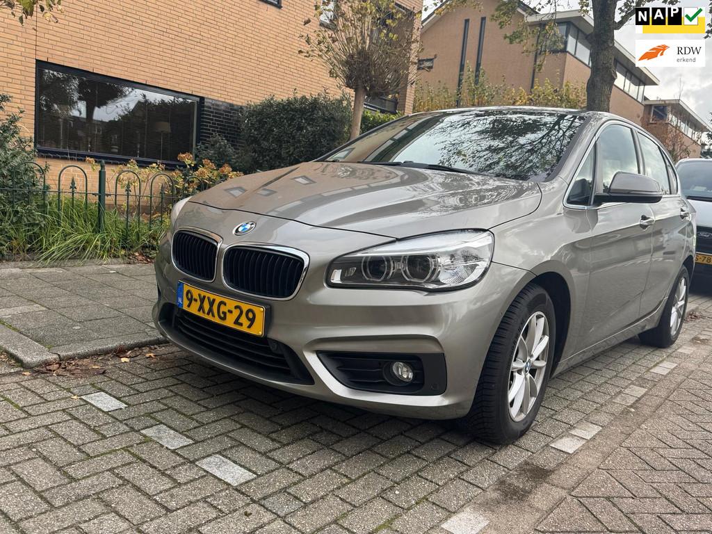 BMW 2-serie Active Tourer 218i Executive Navigatie*Cruise*NA, Auto's, BMW, Voorwielaandrijving, 136 pk, Gebruikt, Bedrijf