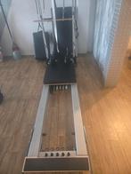 Pilates Reformer met toren gebruikt studio kwaliteit, Sport en Fitness, Yoga en Pilates, Ophalen, Gebruikt