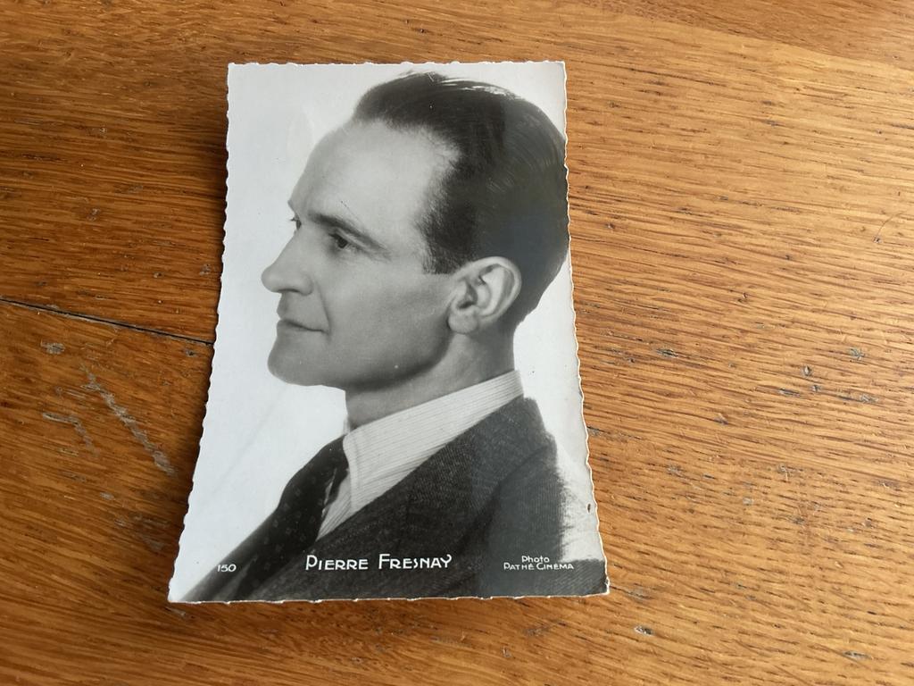A142 PIERRE FRESNAY, Ophalen of Verzenden, Zo goed als nieuw, Foto of Kaart