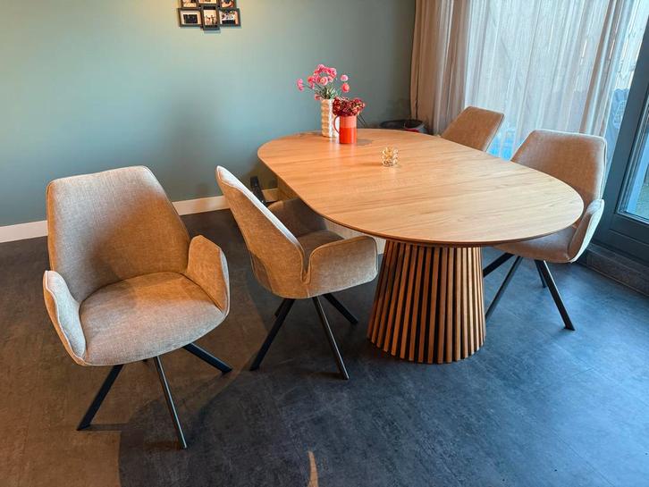 Complete Woonkamerset: Eettafel, Bank, Salontafels & Meer, Huis en Inrichting, Complete inboedels, Ophalen