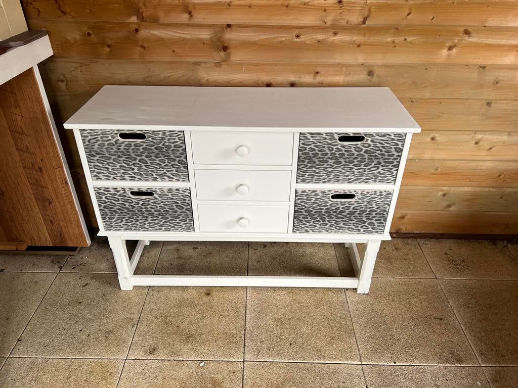 Ladenkast met tijgerprint. Nieuw, Ophalen, 50 tot 100 cm, Zo goed als nieuw, Minder dan 100 cm