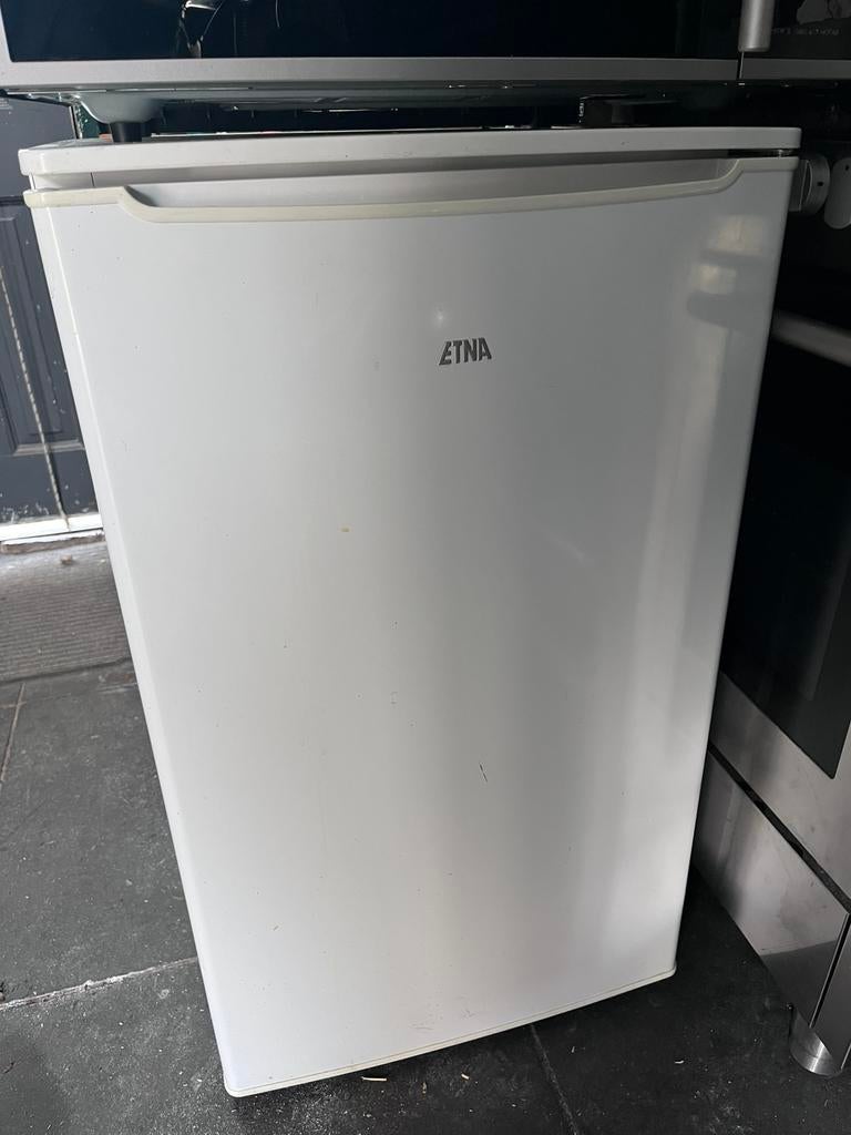 Koelkast kan door een caravan deur !, Ophalen of Verzenden, Zo goed als nieuw, Minder dan 60 cm