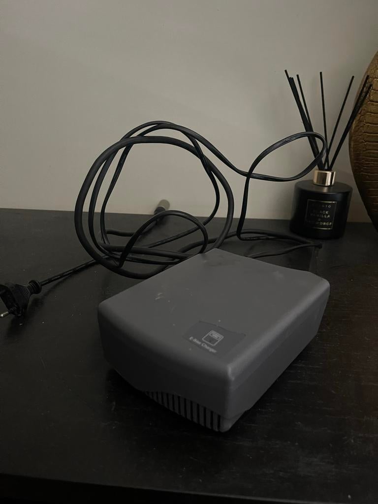 Batavus Ion oplader 3 pins, Ophalen of Verzenden, Gebruikt