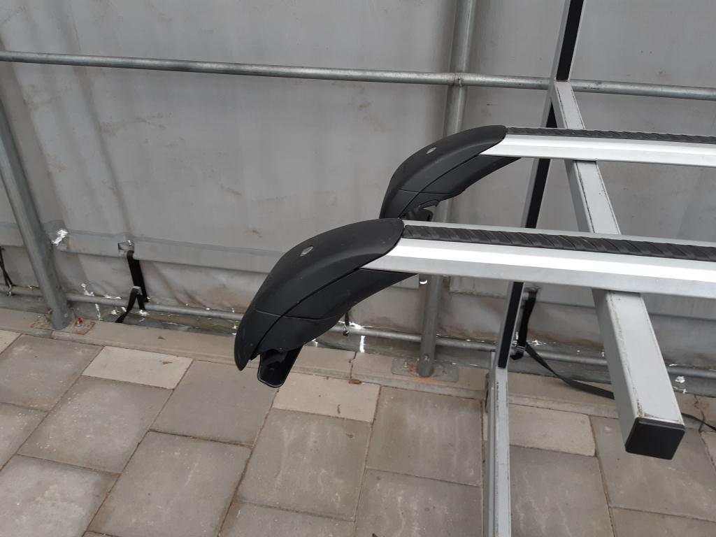 Dakdragers Volvo V40 vanaf 2013 tot heden, Auto diversen, Dakdragers, Niet ingevuld, Niet ingevuld, Ophalen of Verzenden, Zo goed als nieuw