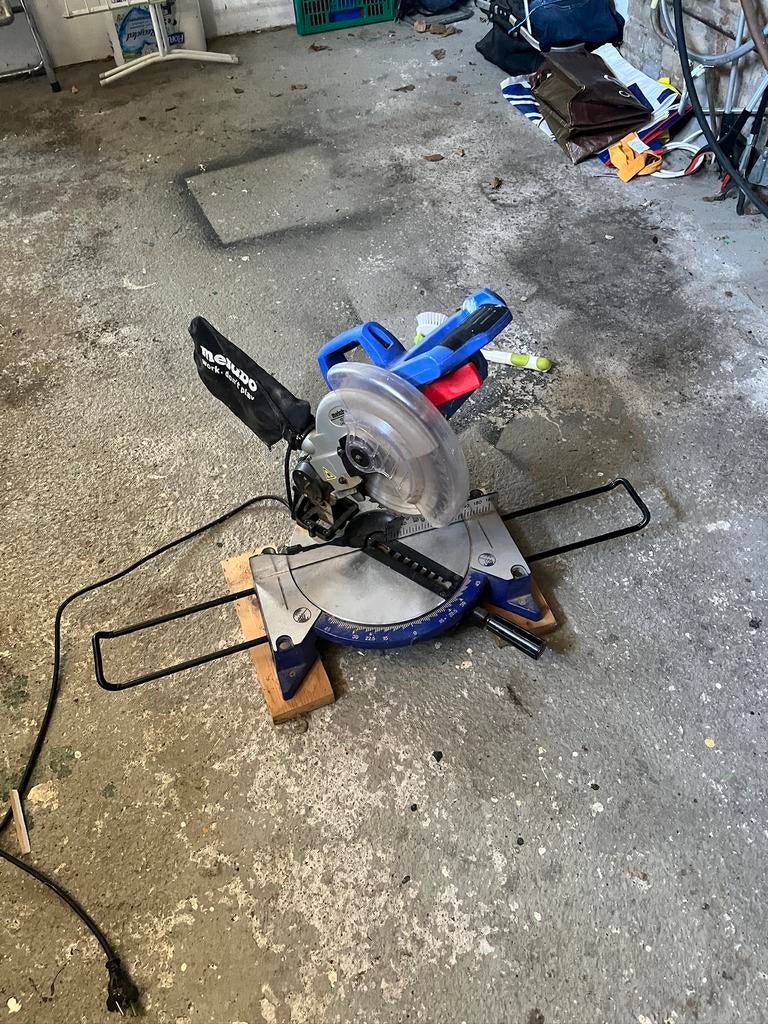Afkortzaag Metabo, Doe-het-zelf en Verbouw, Gebruikt, Ophalen of Verzenden, Afkortzaag, 30 tot 70 mm