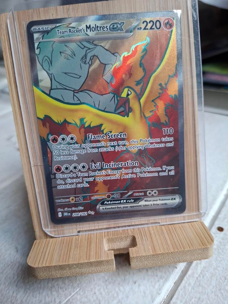 Team Rocket's Moltres EX 208/182 - Pokémon Kaart, Ophalen of Verzenden, Zo goed als nieuw, Losse kaart, Foil