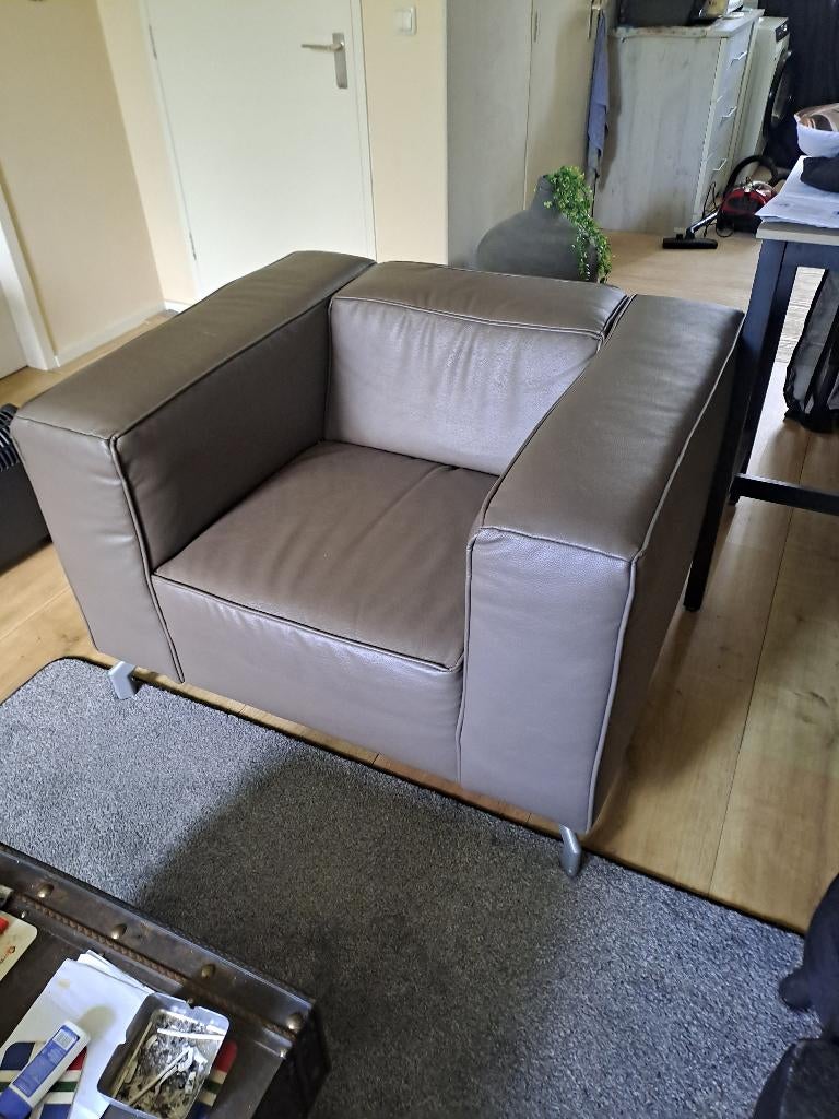 Leren stoel, Huis en Inrichting, Ophalen, Gebruikt, Modern, 50 tot 75 cm